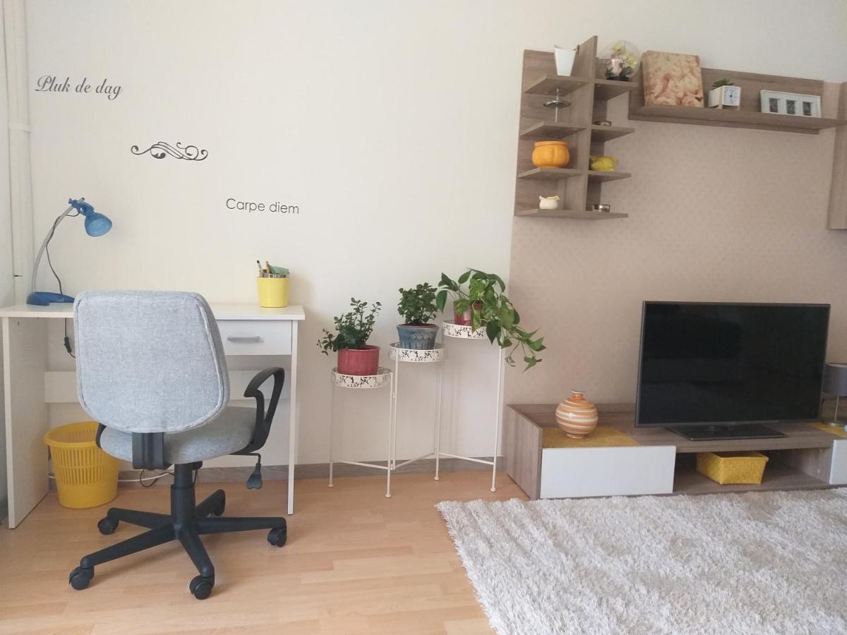 Simon Apartman Tiszafüred Exterior foto